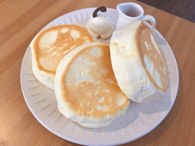 スフレパンケーキ